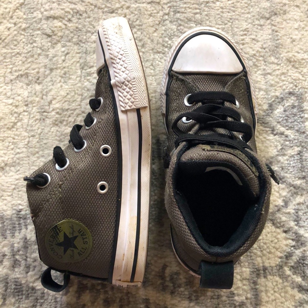 Boys Converse